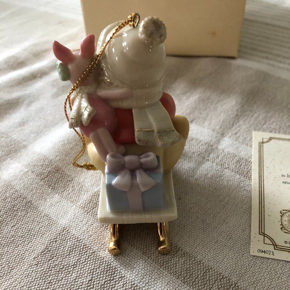 Lenox Ornament from Disney Showcase Collection Winnie the Pooh Sledding Friends - Picture 2 of 6